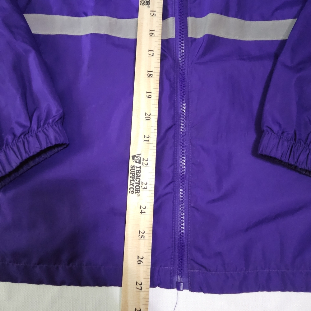Disney World 2016 1/2 Marathon Volunteer Windbreaker Jacket Adult Med. 92999 - Picture 8 of 11